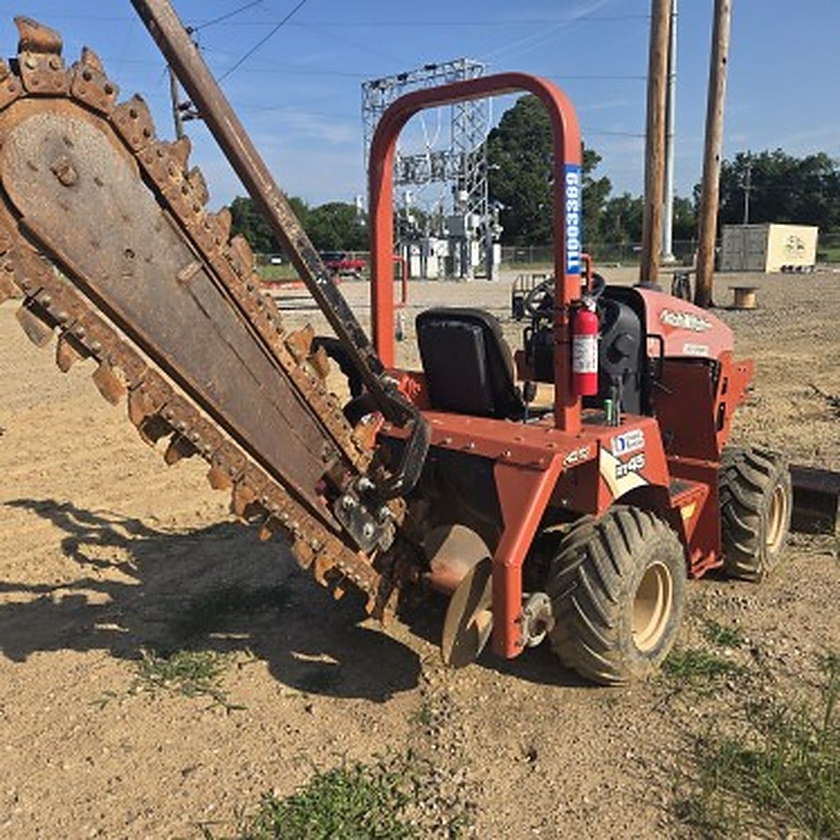DITCHWITCH RT45A photo 9