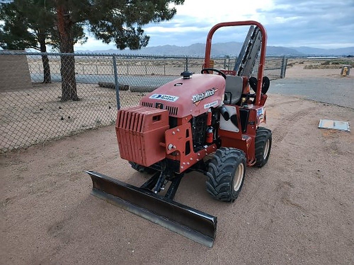 DITCHWITCH RT45A photo 5