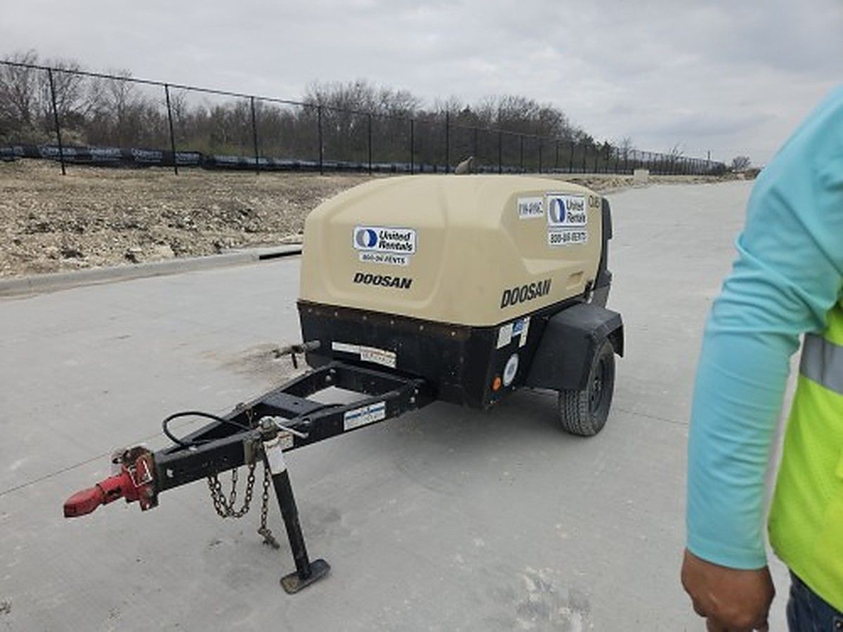 DOOSAN C185WDO-T4F photo 3