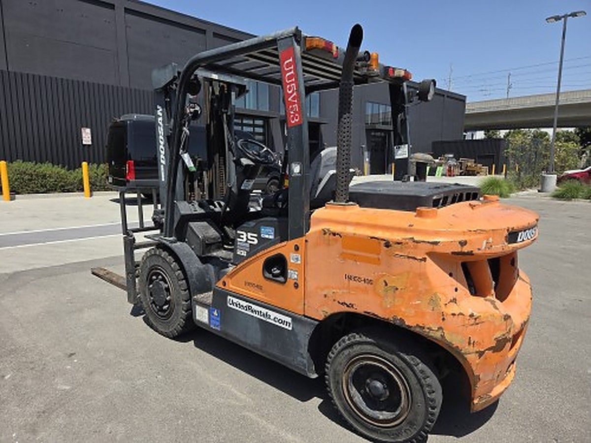 DOOSAN D35S-7 photo 4