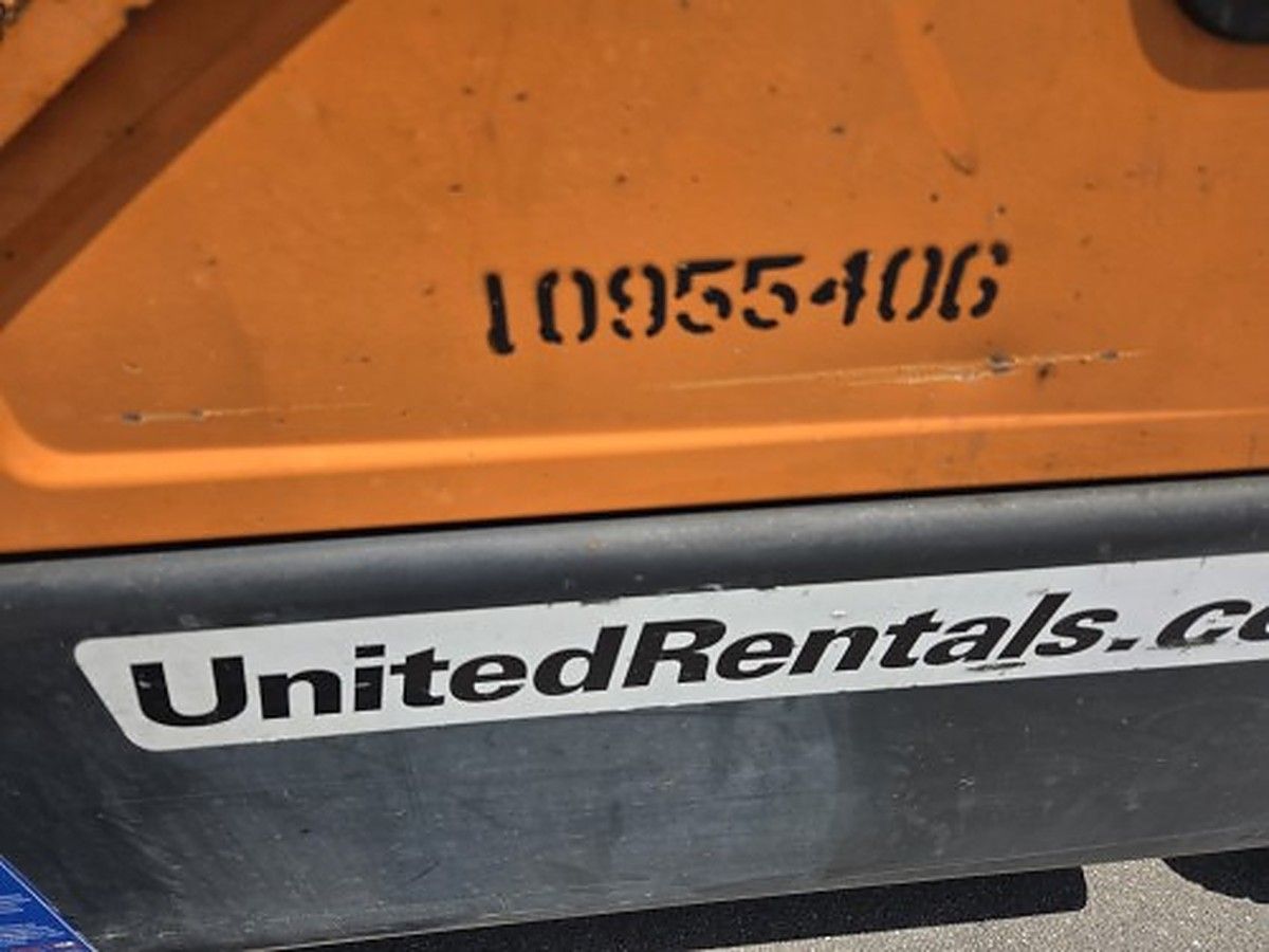 DOOSAN D35S-7 photo 5