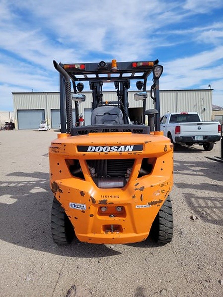 DOOSAN D35S-7 photo 4