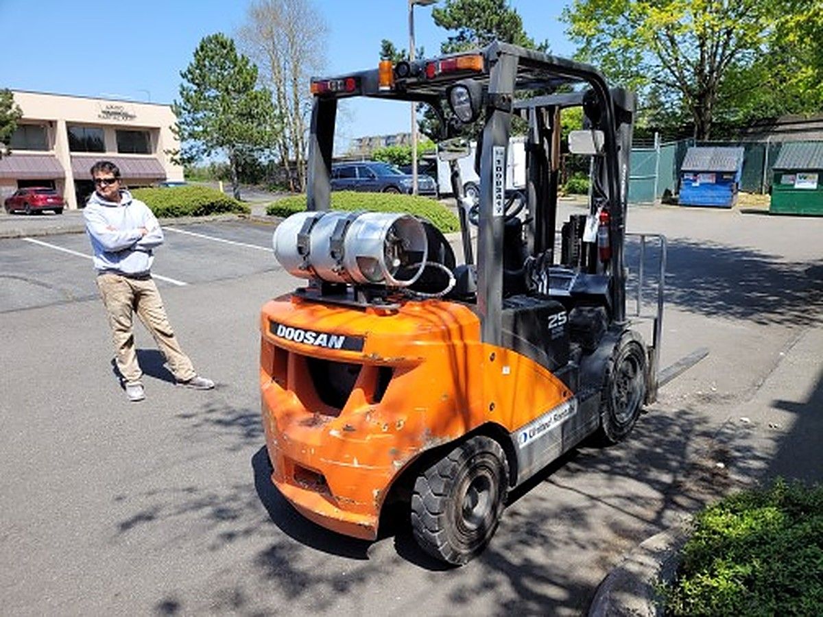 DOOSAN G25P-7DF photo 4
