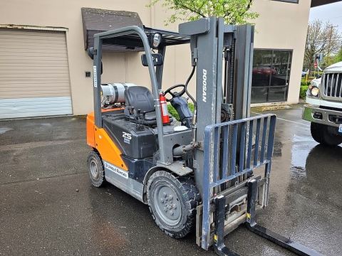 2019 DOOSAN G25P-7DF Forklift Whse 5000# Gas/Lp