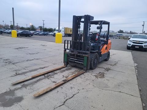 2019 DOOSAN G35S-7DF Forklift Whse 8000# Gas/Lp