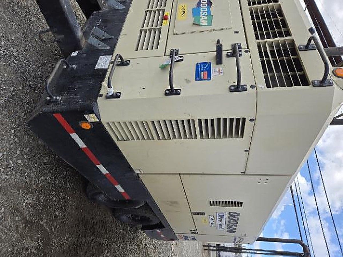 DOOSAN HP915WCU-IQ-T4F photo 4