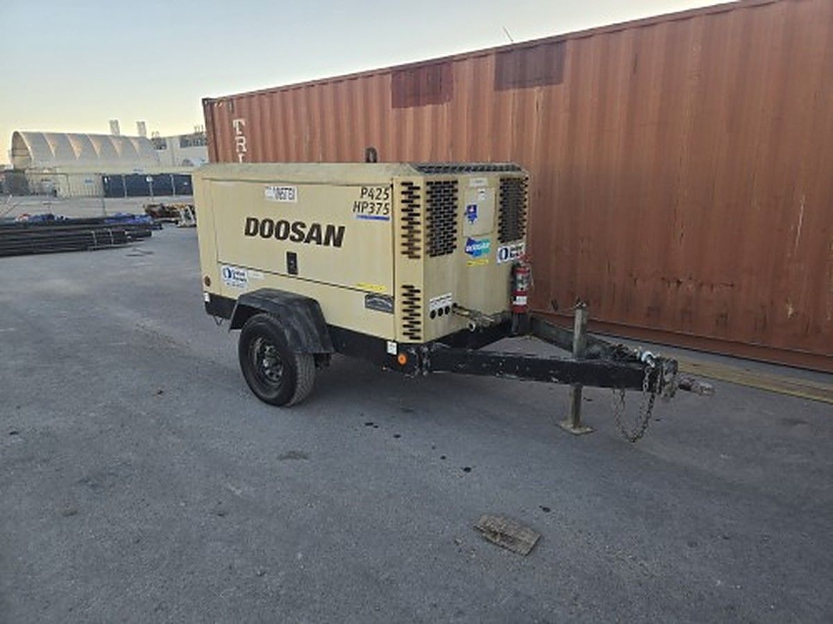DOOSAN P425/HP375WCU photo 4