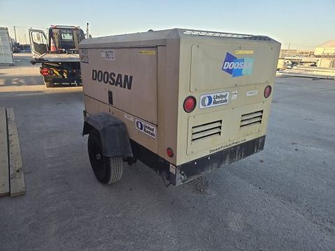 2019 DOOSAN P425/HP375WCU Compressor 350-450 Cfm 150 Psi
