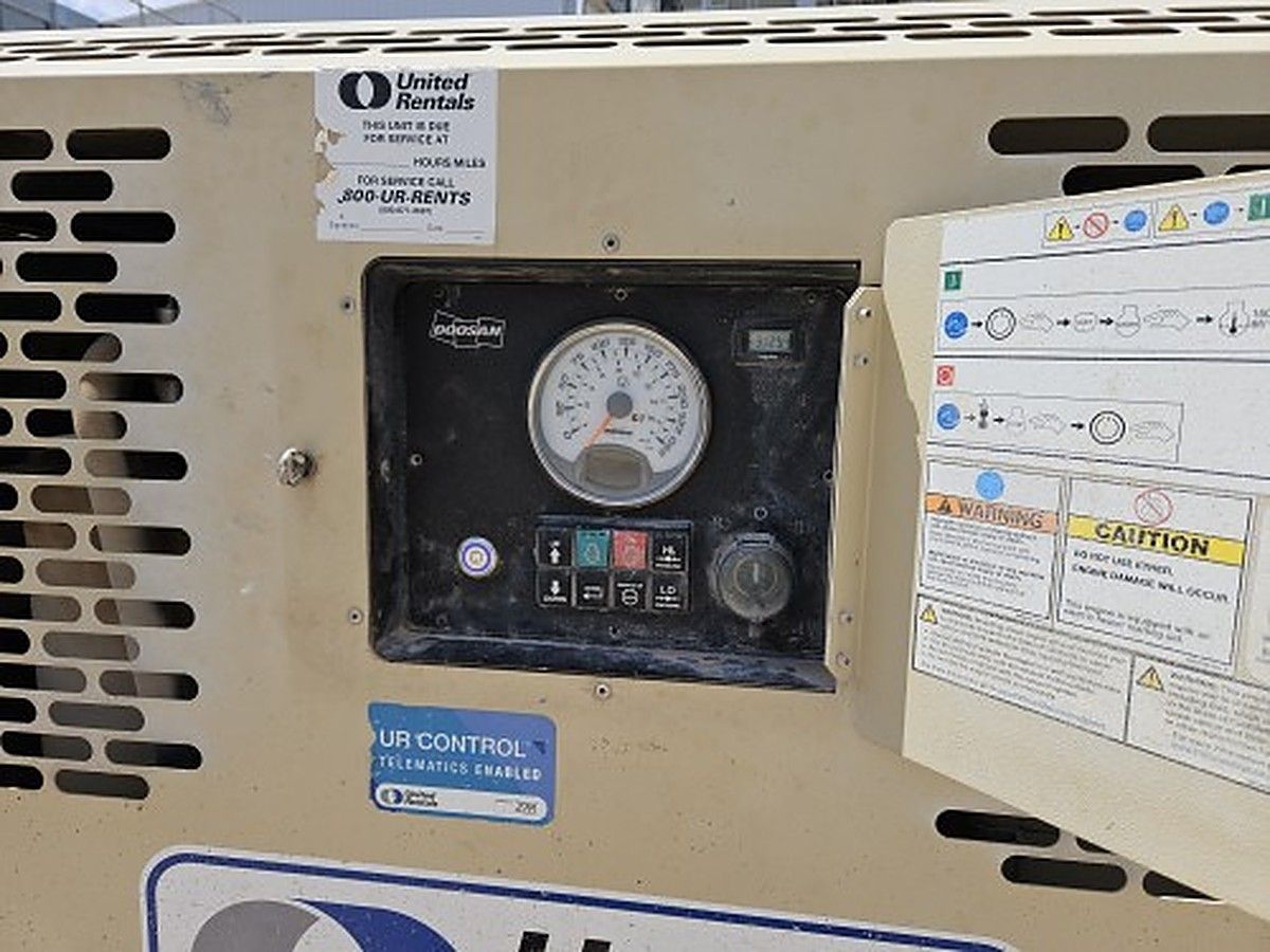 DOOSAN P425/HP375WCUT4 photo 3