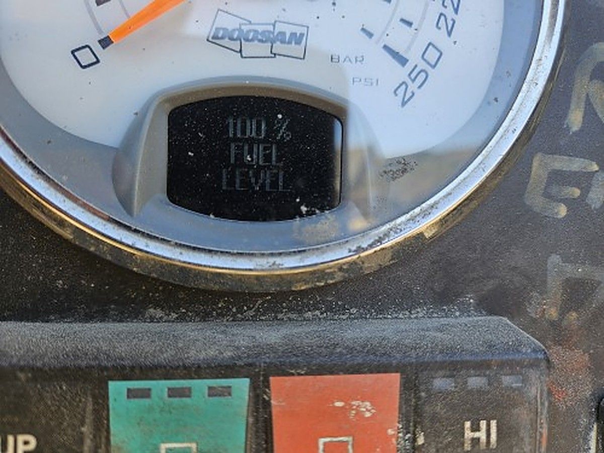 DOOSAN P425/HP375WCUT4 photo 2