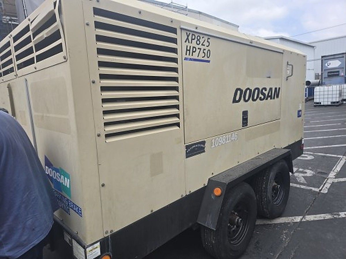 DOOSAN XP825/HP750WCU photo 2
