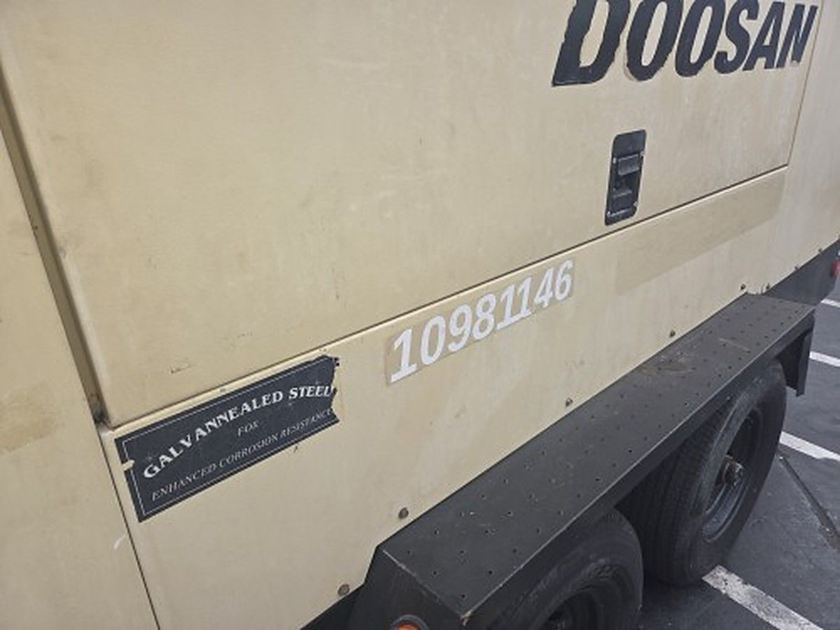 DOOSAN XP825/HP750WCU photo 9