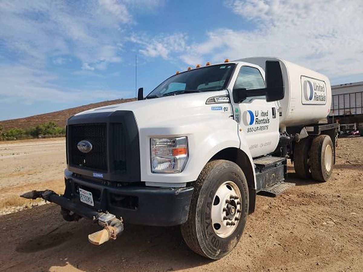 FORD F-650 2K H-2/0 photo 5