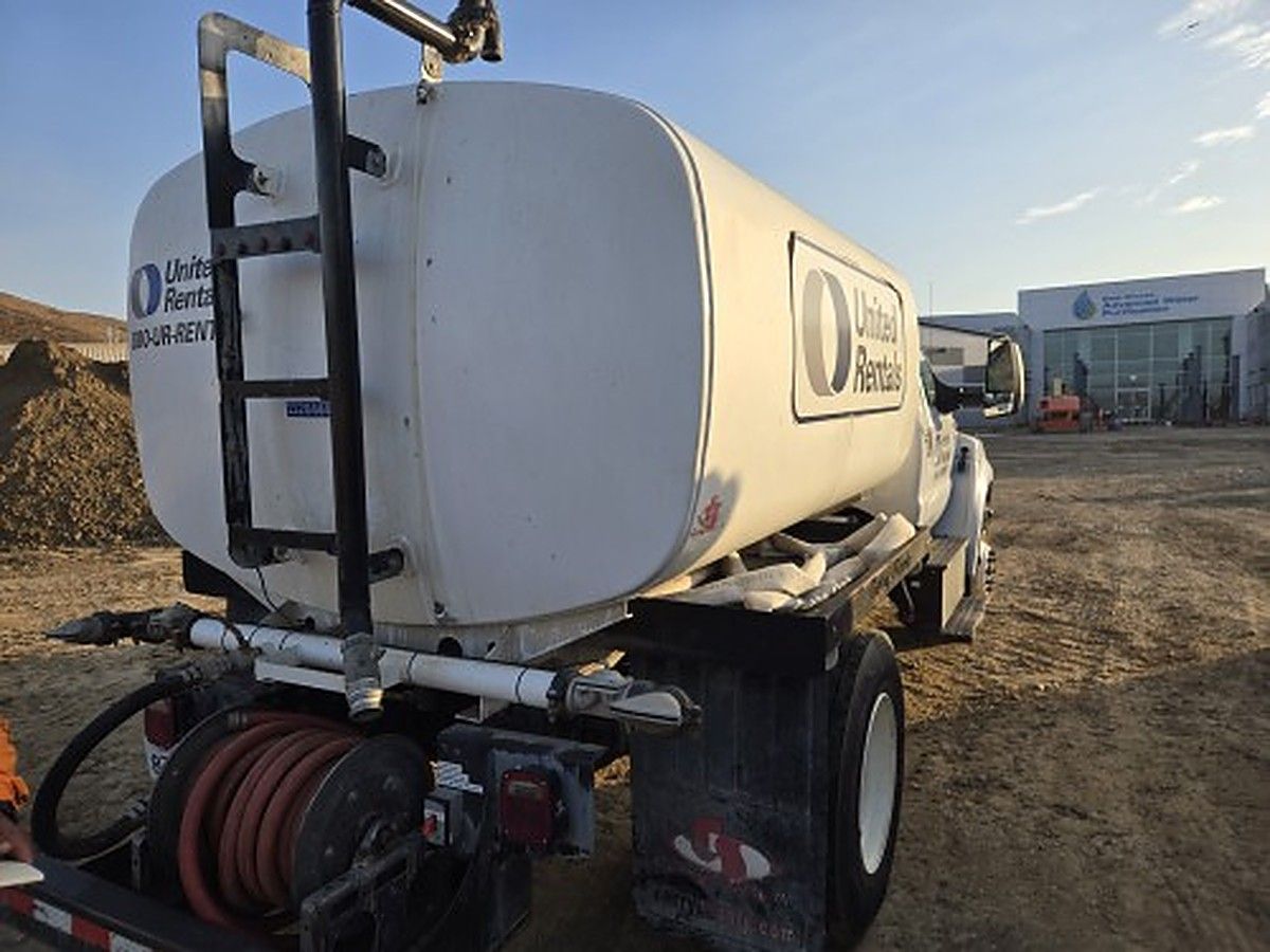 FORD F-650 2K H-2/0 photo 6