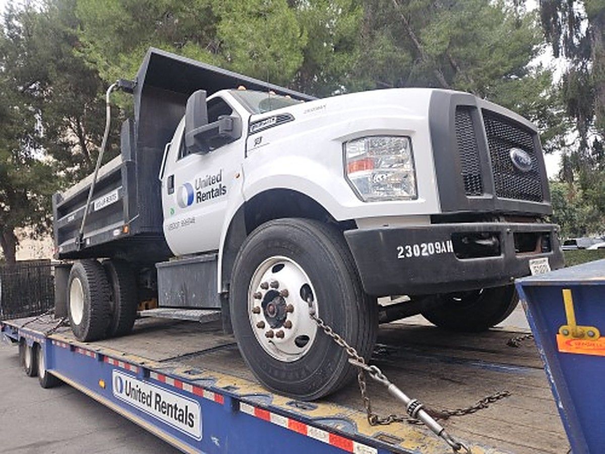 FORD F-750 GAS photo 5