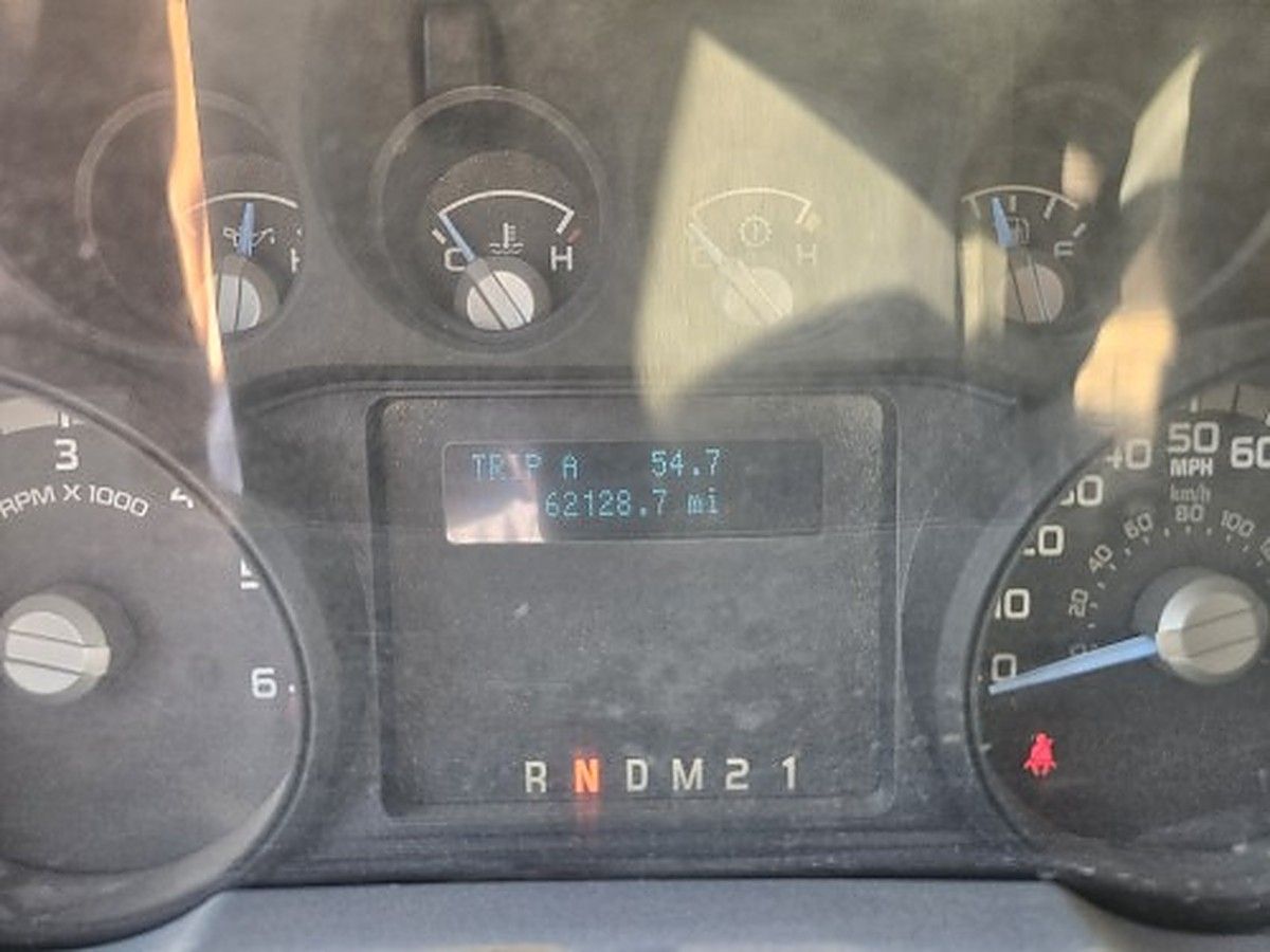 FORD F-750 GAS photo 5