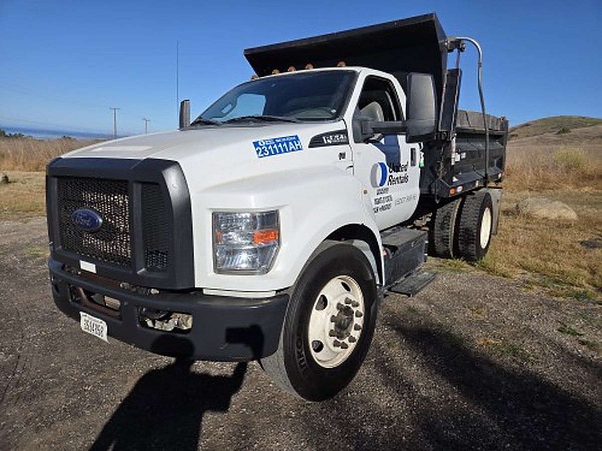 FORD F-750 GAS photo 7