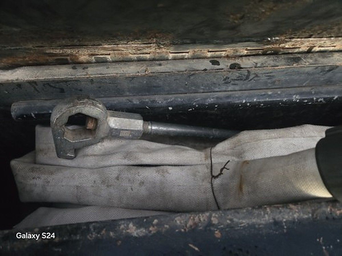 FORD F-750 GAS photo 12