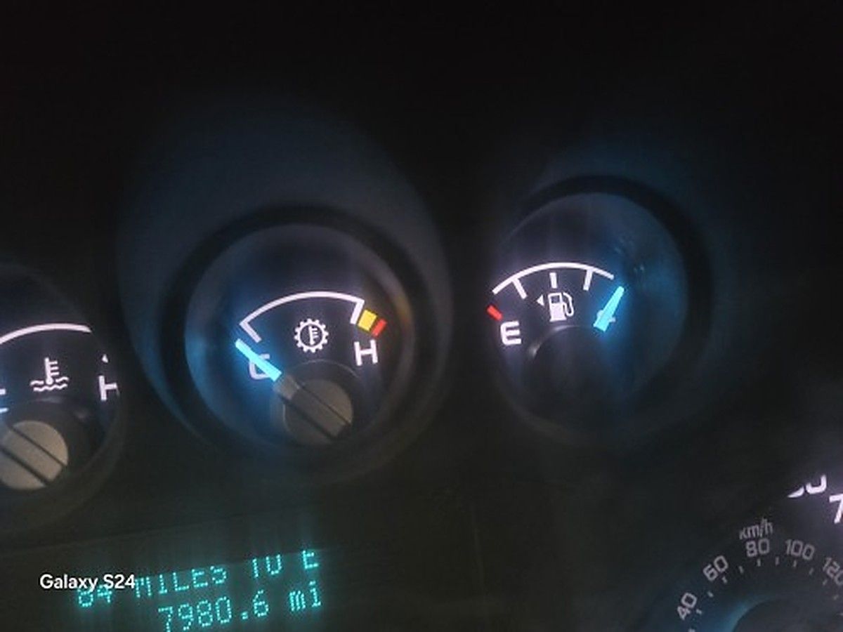 FORD F-750 GAS photo 14