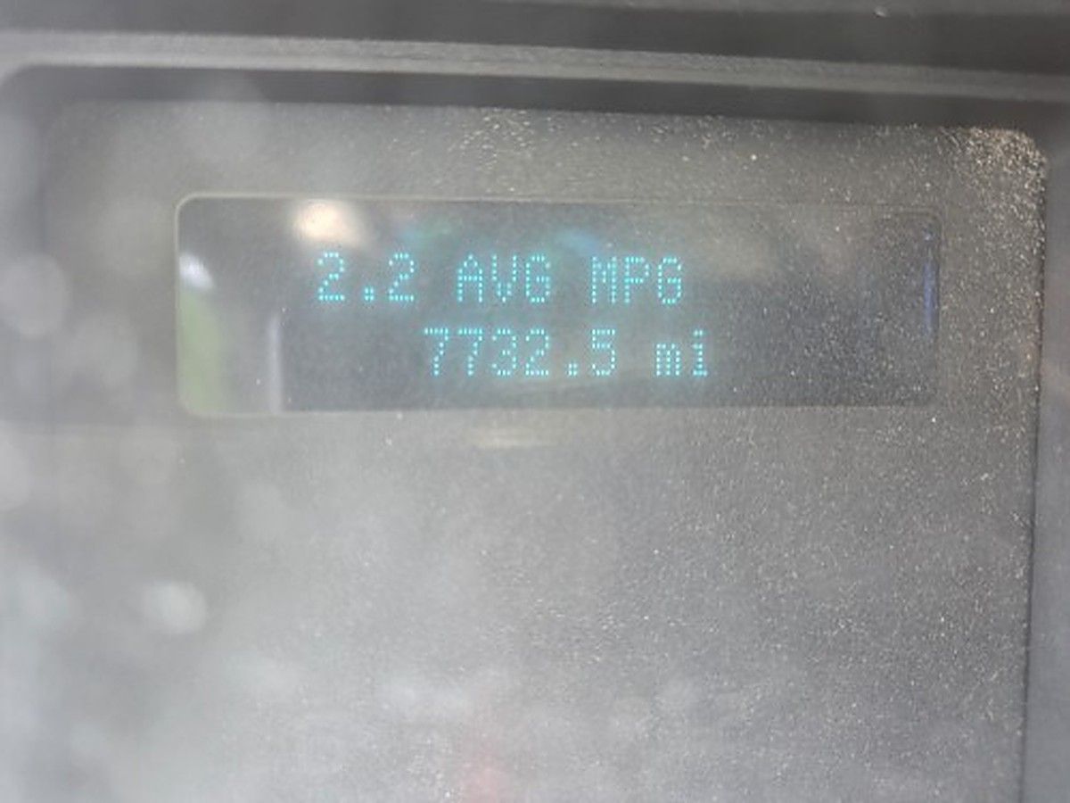 FORD F-750 photo 12