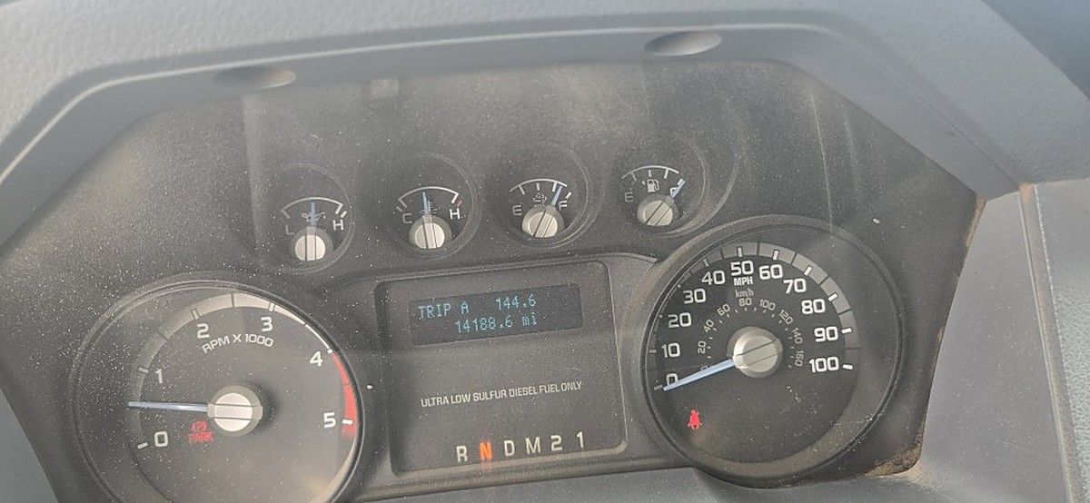 FORD F-750 WATER photo 10