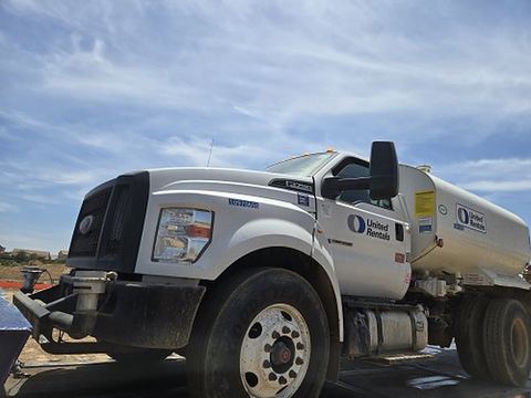 2019 FORD F-750 WATER Truck Water 2000-2999 Gal Cdl