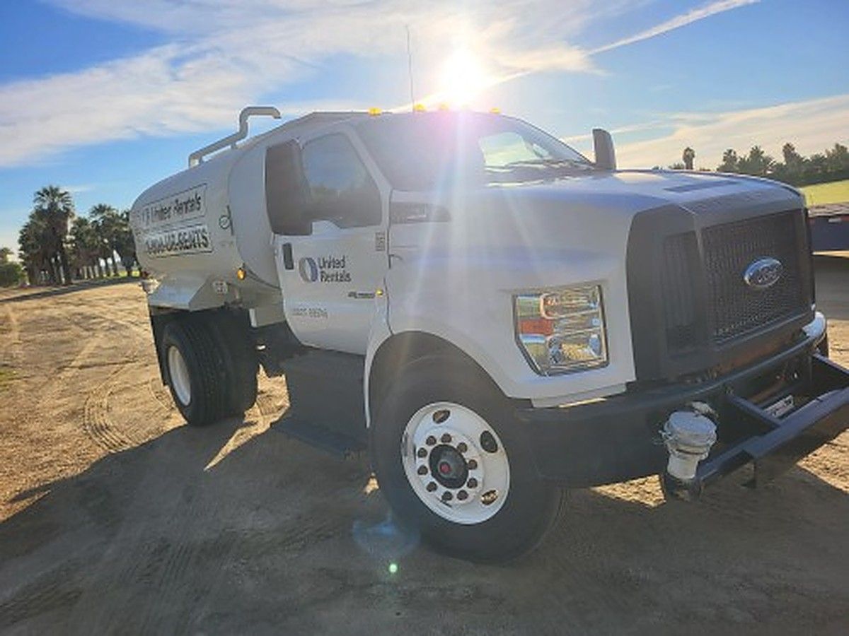 2019 FORD F-750 WATER for sale in Las Vegas, NV