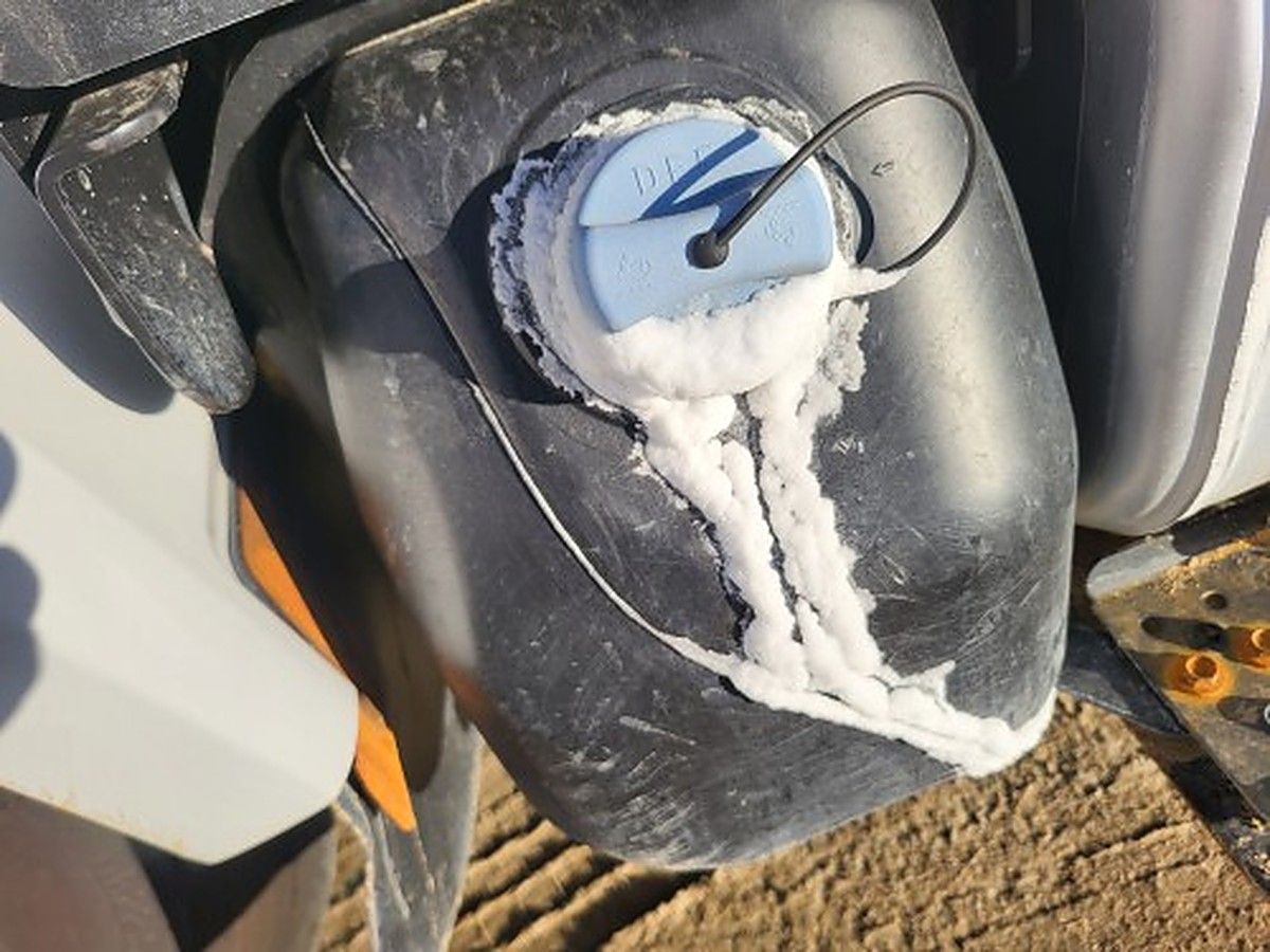 FORD F-750 WATER photo 9