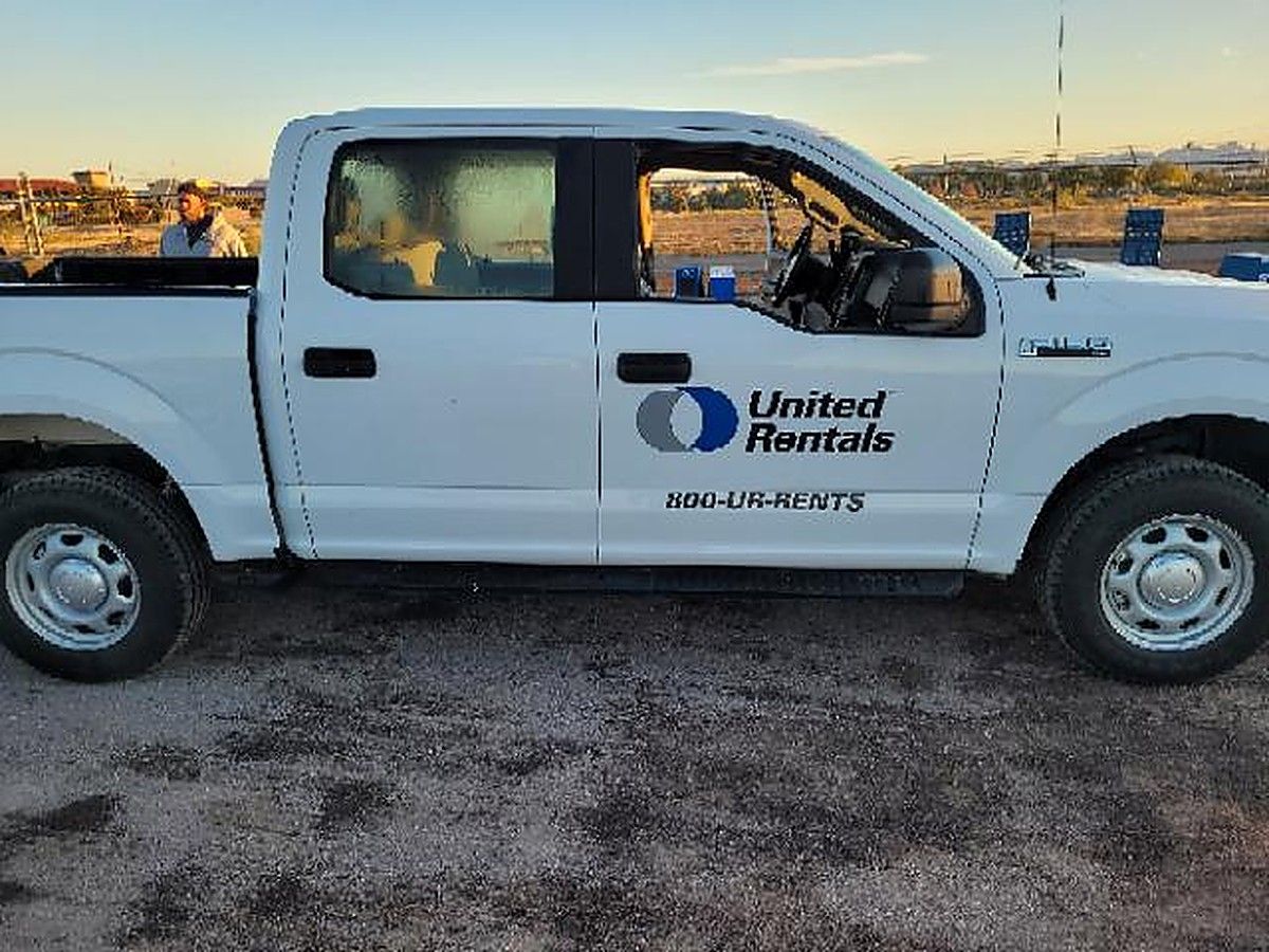 FORD F150CREWXLG4WD photo 2