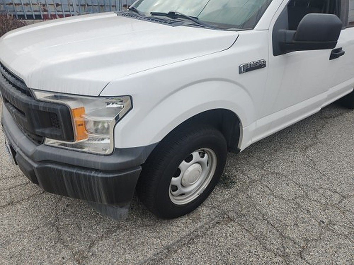 FORD F150CREWXLGRWD photo 4