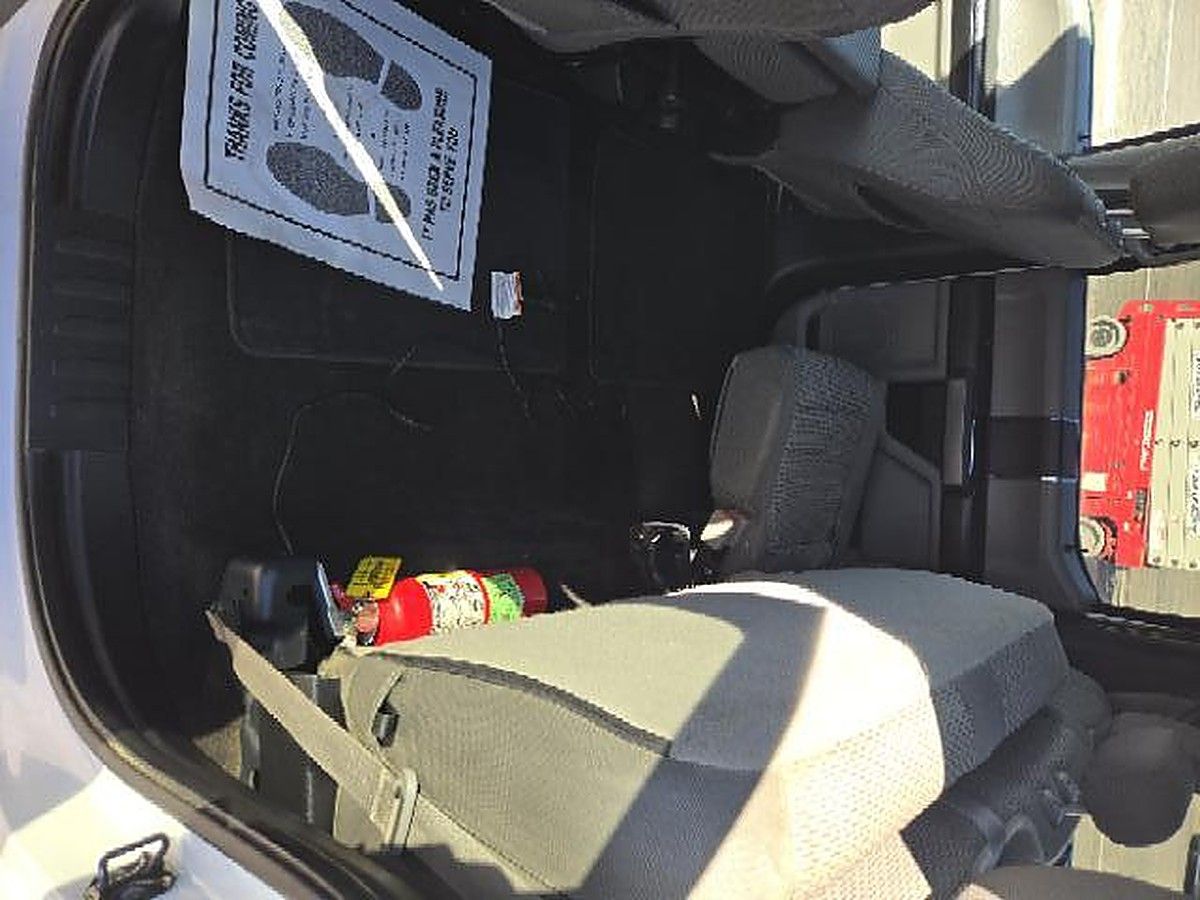 FORD F150CREWXLTG4WD photo 10