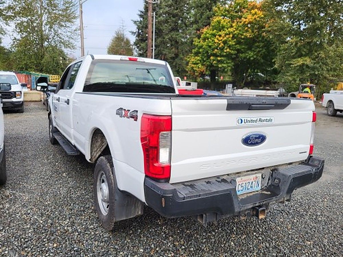 FORD F250CREWXLG4WD photo 5