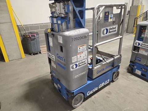 2019 GENIE GR-12 Vertical Lift 12' Elec Self Propelled