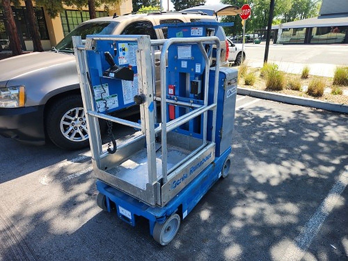 GENIE GR-12 photo 2