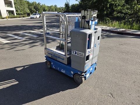 2019 GENIE GR-12 Vertical Lift 12' Elec Self Propelled