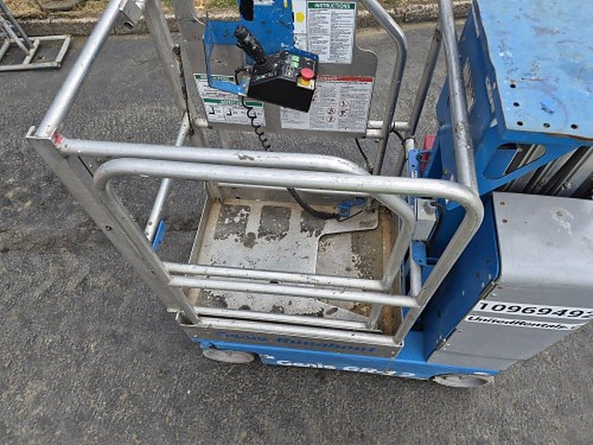 GENIE GR-12 photo 4