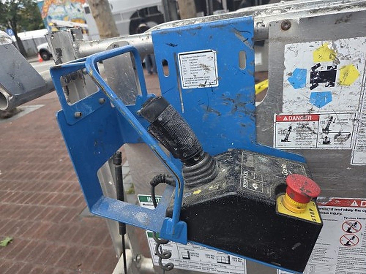 GENIE GR-12 photo 3