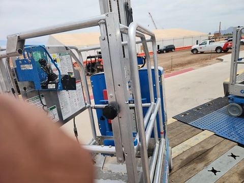 2019 GENIE GR-20 Vertical Lift 18-20' Elec Self Propelled