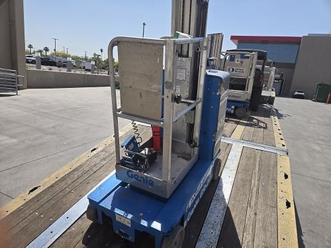 2019 GENIE GR-20 Vertical Lift 18-20' Elec Self Propelled