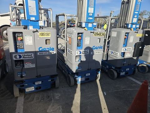2019 GENIE GR-20 Vertical Lift 18-20' Elec Self Propelled