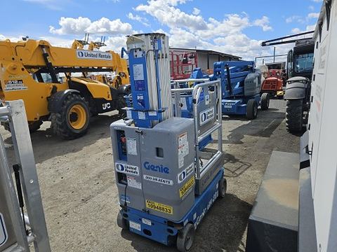 2019 GENIE GR-20 Vertical Lift 18-20' Elec Self Propelled