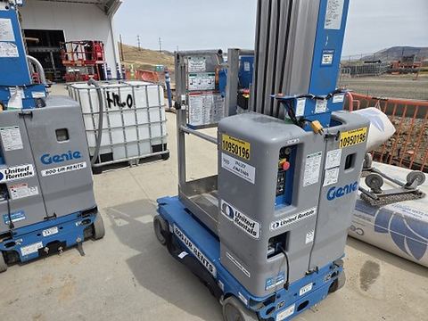 2019 GENIE GR-20 Vertical Lift 18-20' Elec Self Propelled