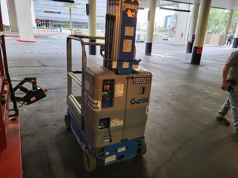 2019 GENIE GR-20 Vertical Lift 18-20' Elec Self Propelled