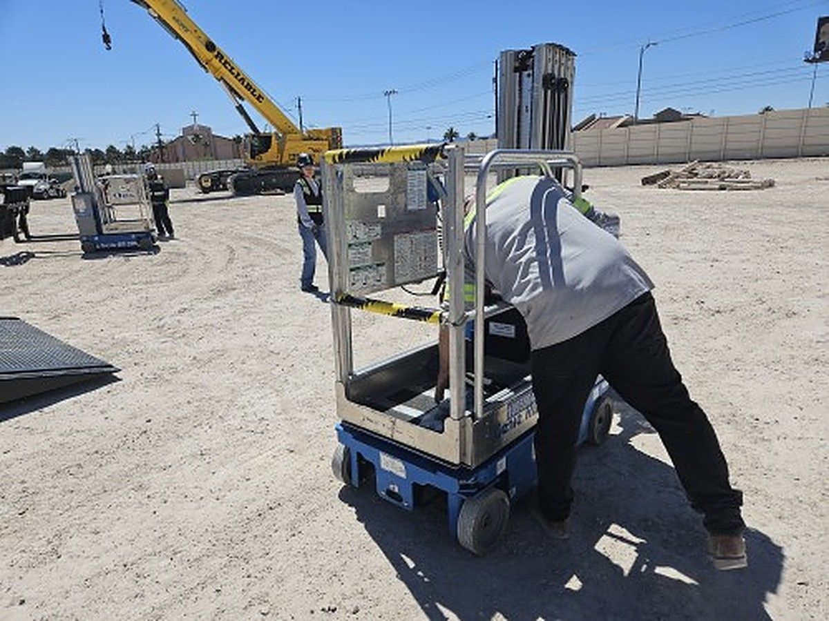 2019 GENIE GR-20 for sale in Las Vegas, NV