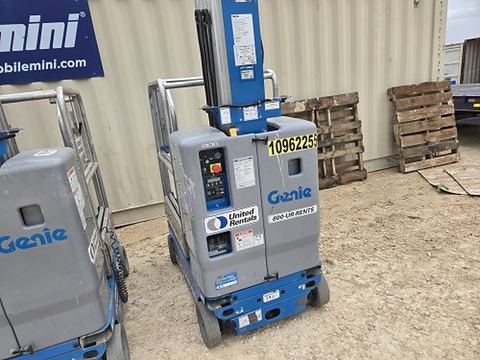 2019 GENIE GR-20 Vertical Lift 18-20' Elec Self Propelled