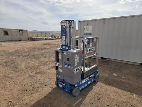2019 GENIE GR-20 Vertical Lift 18-20' Elec Self Propelled