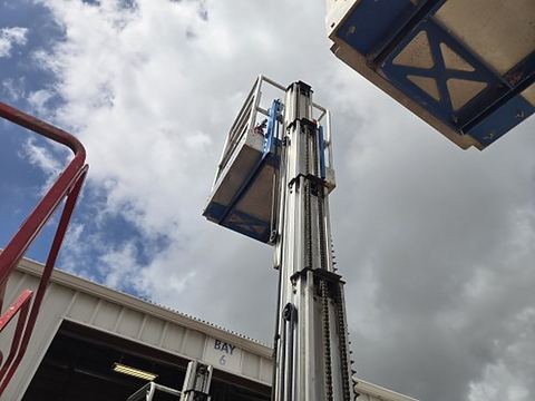 2019 GENIE GR-20 Vertical Lift 18-20' Elec Self Propelled