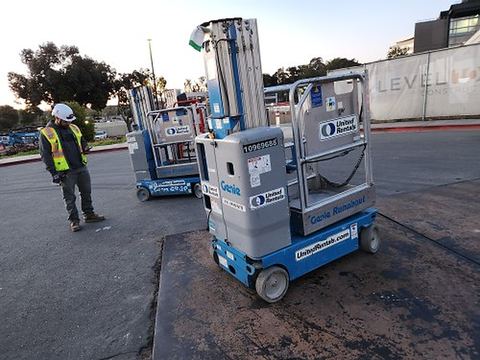 2019 GENIE GR-20 Vertical Lift 18-20' Elec Self Propelled