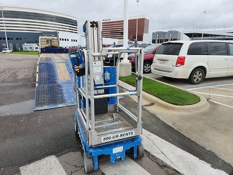 2019 GENIE GR-20 Vertical Lift 18-20' Elec Self Propelled