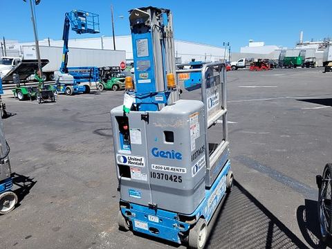 2019 GENIE GR-20 Vertical Lift 18-20' Elec Self Propelled
